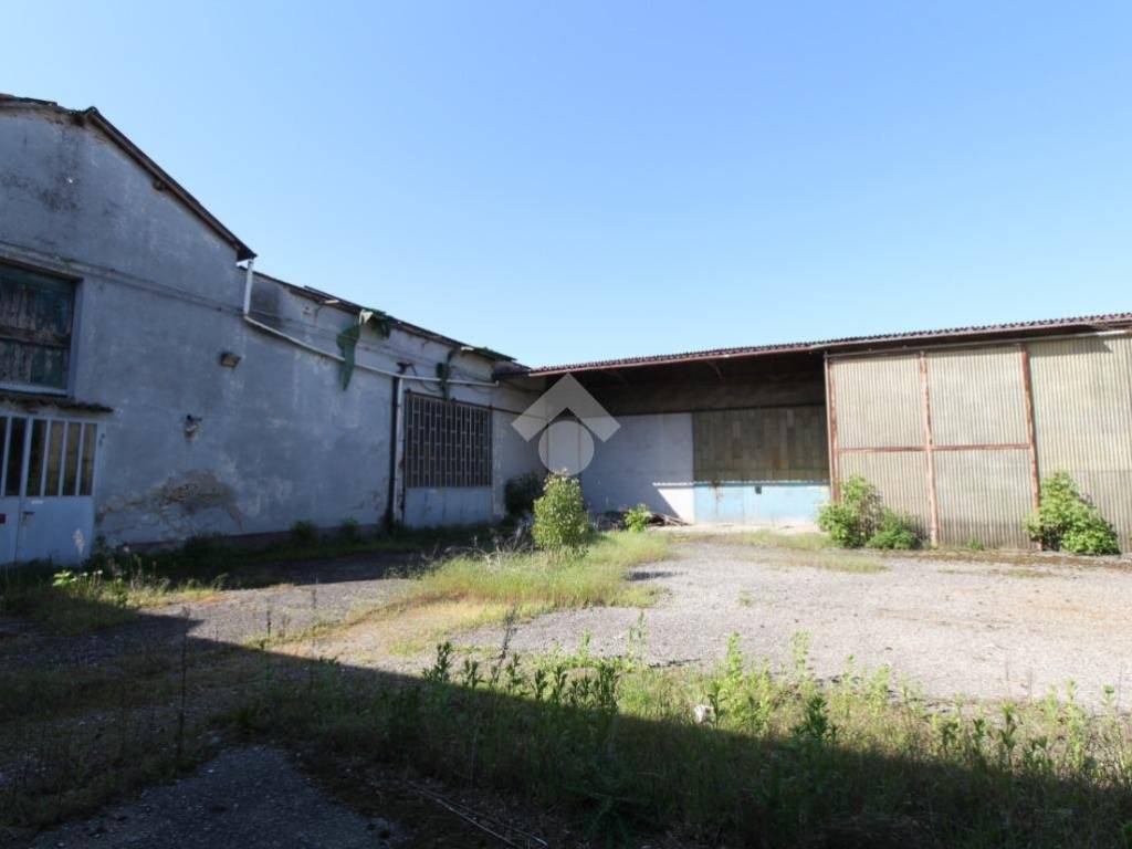 terreno agricolo in vendita a Romanengo