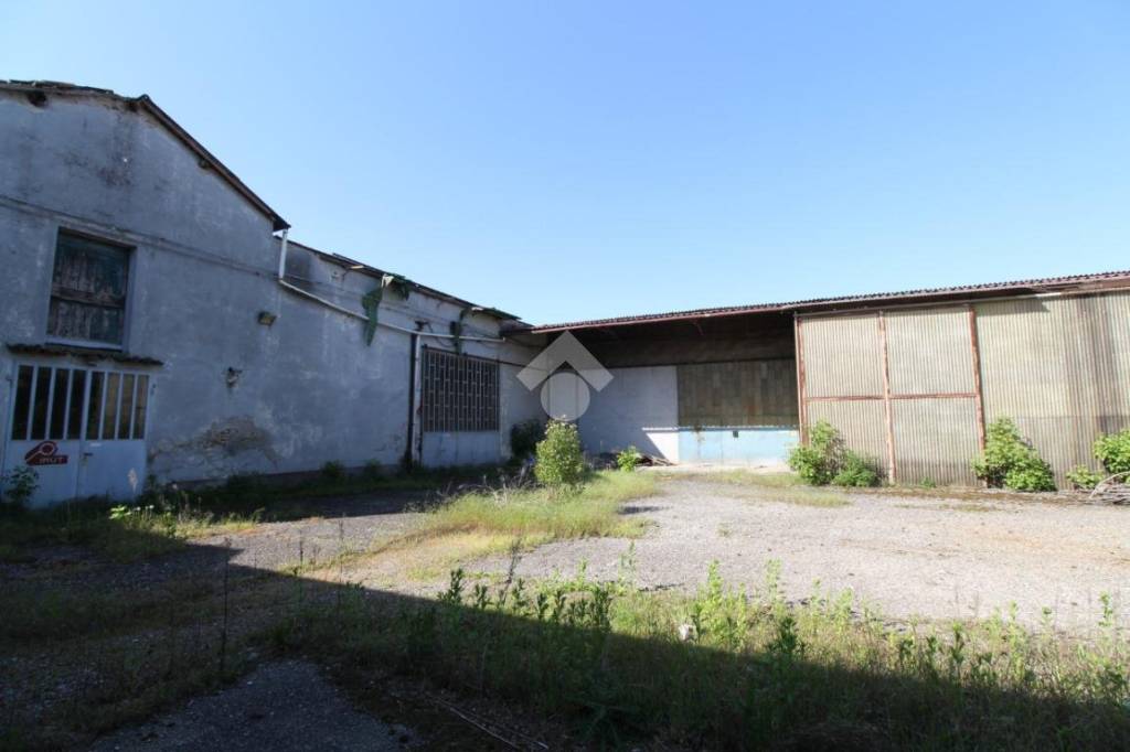 terreno agricolo in vendita a Romanengo