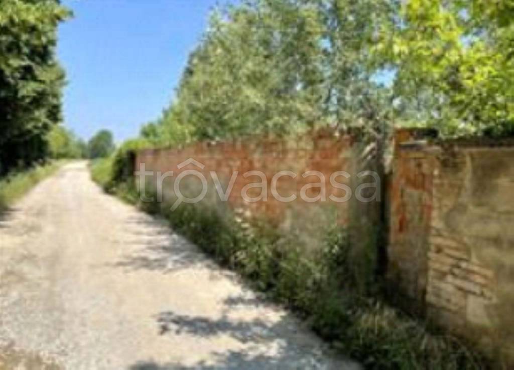terreno agricolo in vendita a Romanengo