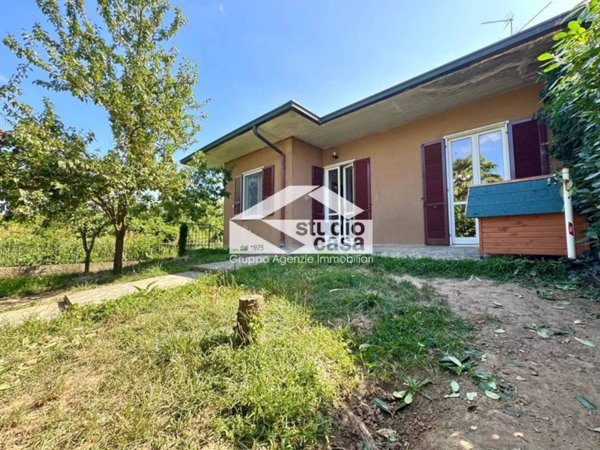 casa indipendente in vendita a Romanengo