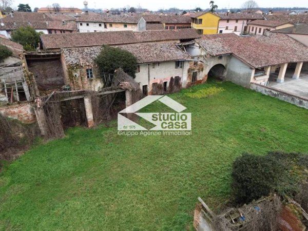 terreno agricolo in vendita a Romanengo