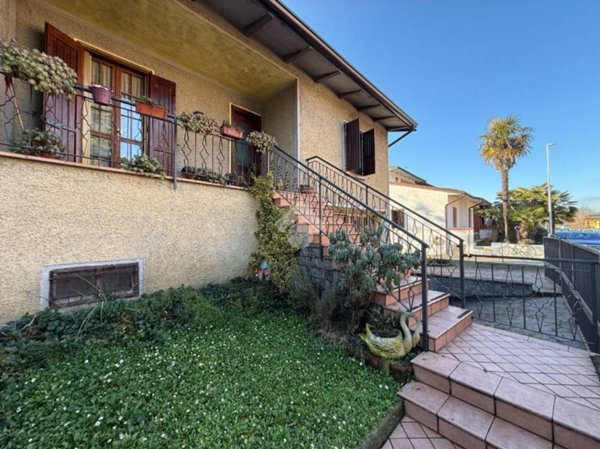 casa indipendente in vendita a Romanengo