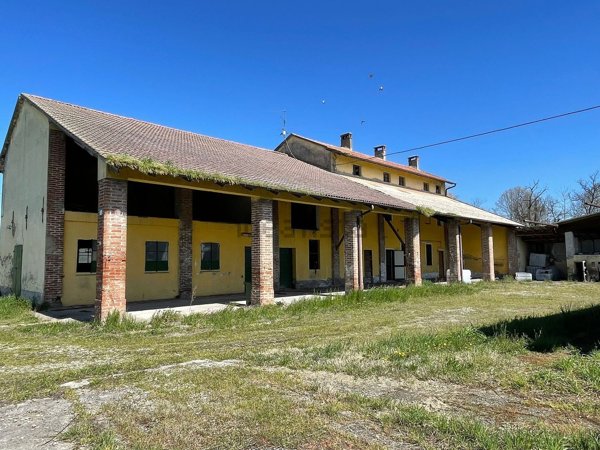 casa indipendente in vendita a Romanengo