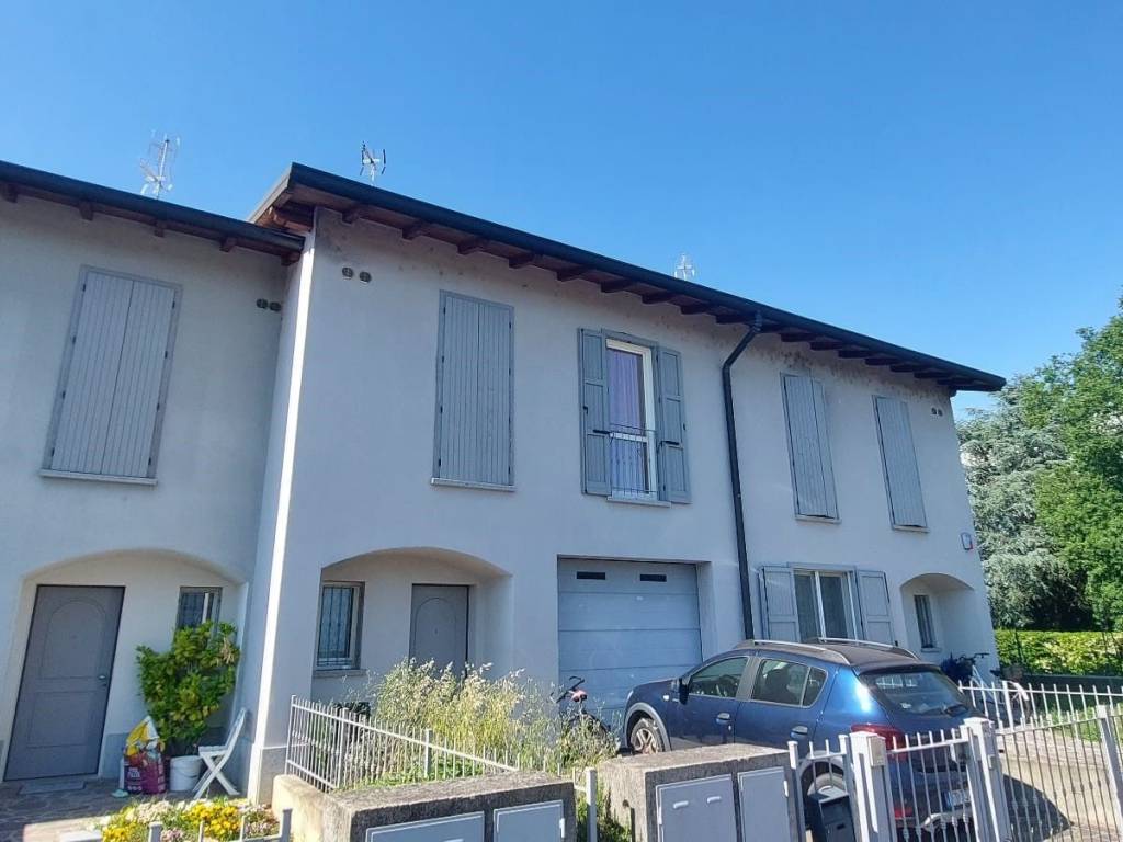 casa indipendente in vendita a Romanengo
