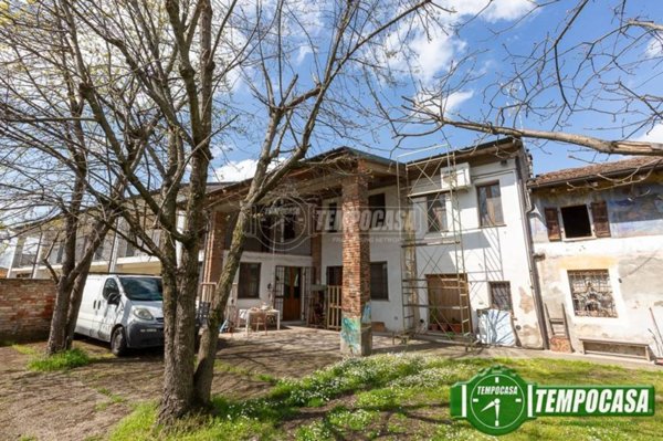 casa indipendente in vendita a Salvirola