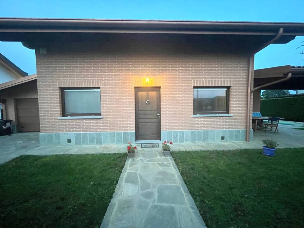 casa indipendente in vendita a Piobesi Torinese