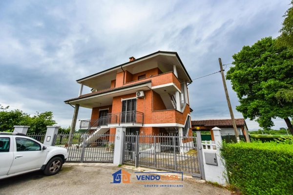 casa indipendente in vendita a Piobesi Torinese