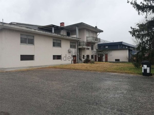 capannone in vendita a Piobesi Torinese