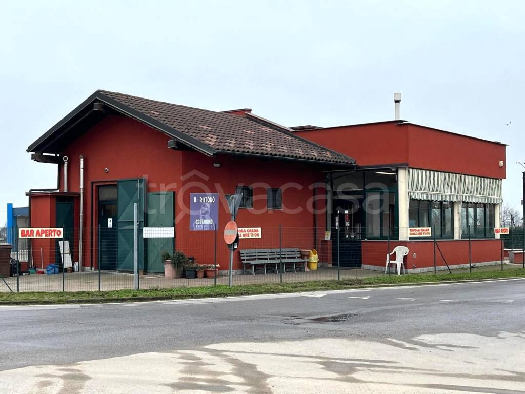 negozio in vendita a Piobesi Torinese