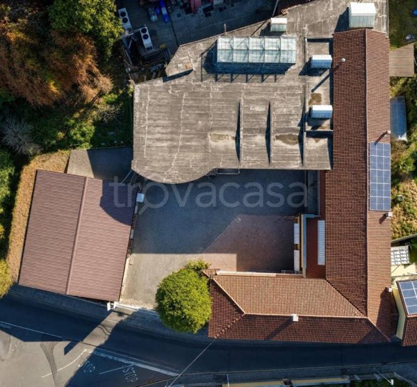 locale commerciale in vendita a Piobesi Torinese