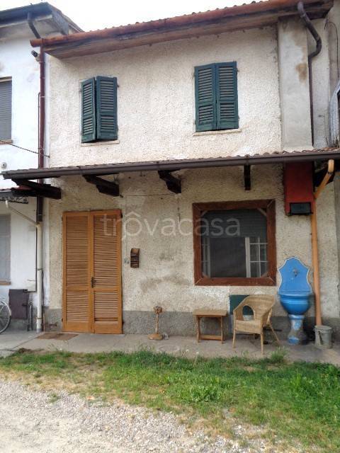 casa indipendente in vendita a San Bassano