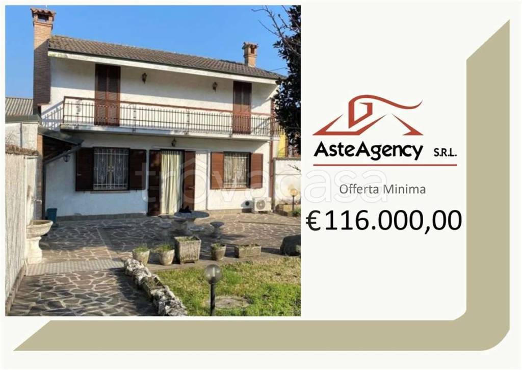 casa indipendente in vendita a San Bassano