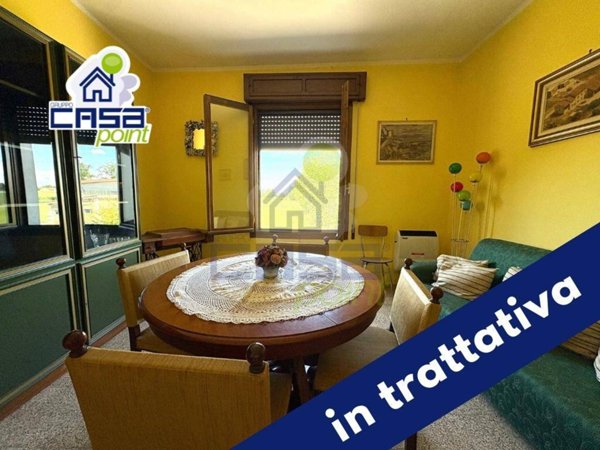 casa indipendente in vendita a San Daniele Po in zona Sommo con Porto