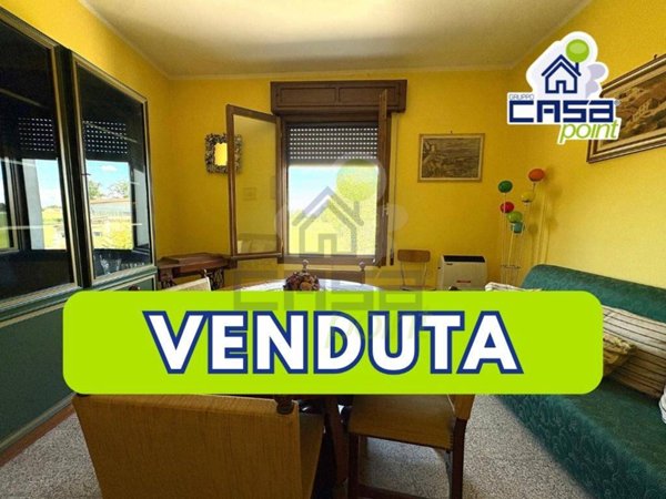 casa indipendente in vendita a San Daniele Po in zona Sommo con Porto