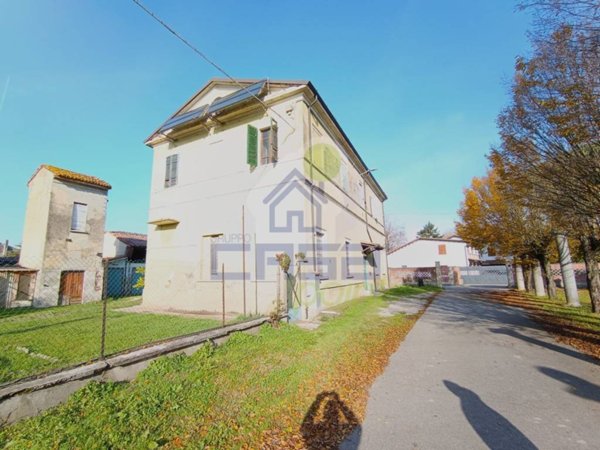 casa indipendente in vendita a San Daniele Po in zona Isola