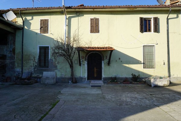 casale in vendita a San Giovanni in Croce