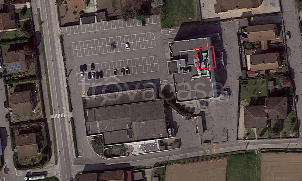 negozio in vendita a San Giovanni in Croce