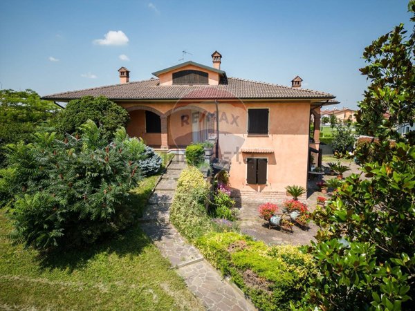 casa indipendente in vendita a San Giovanni in Croce