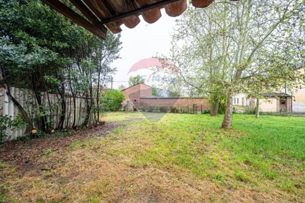 casa indipendente in vendita a San Martino del Lago