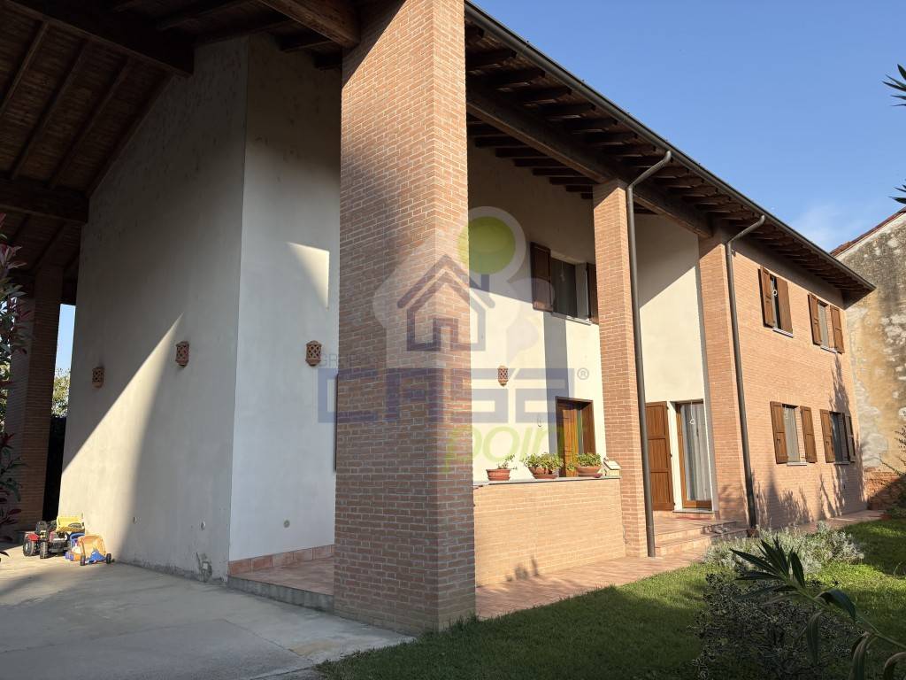 casa indipendente in vendita a San Martino del Lago