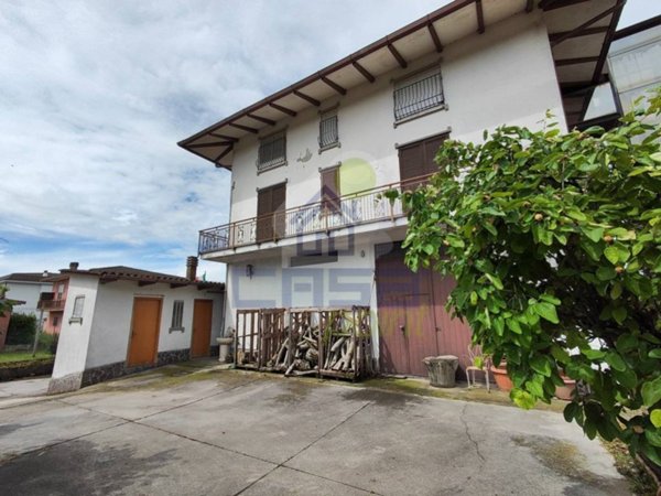 casa indipendente in vendita a Scandolara Ravara in zona Castelponzone