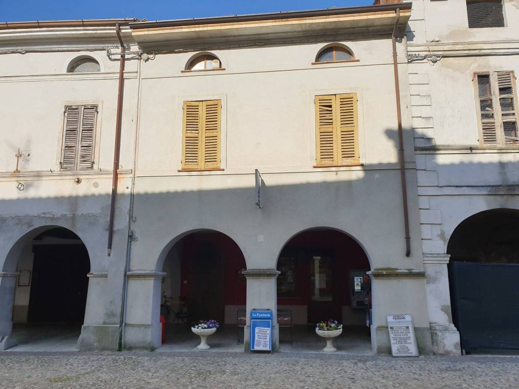 casa indipendente in vendita a Scandolara Ravara in zona Castelponzone
