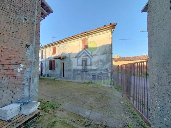 casa indipendente in vendita a Scandolara Ravara