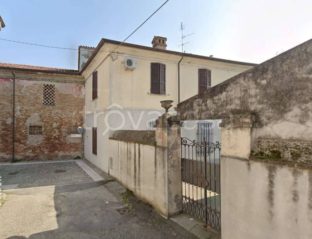 casa indipendente in vendita a Scandolara Ravara in zona Castelponzone