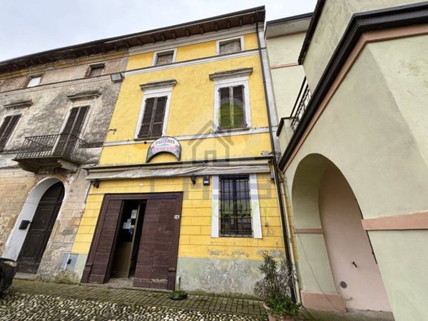 appartamento in vendita a Scandolara Ravara in zona Castelponzone