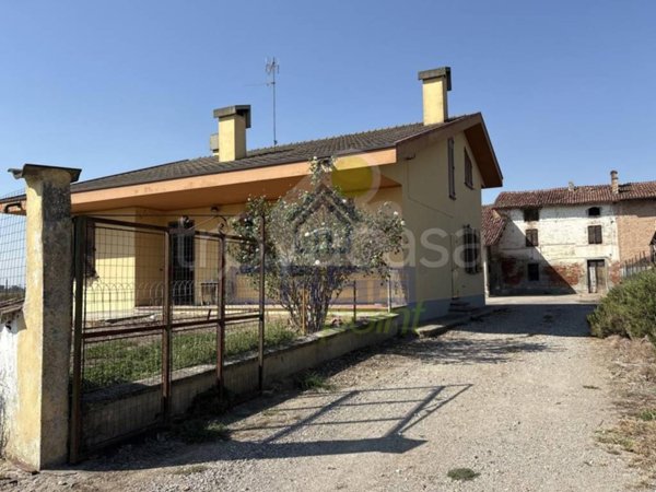 casa indipendente in vendita a Scandolara Ravara in zona Castelponzone