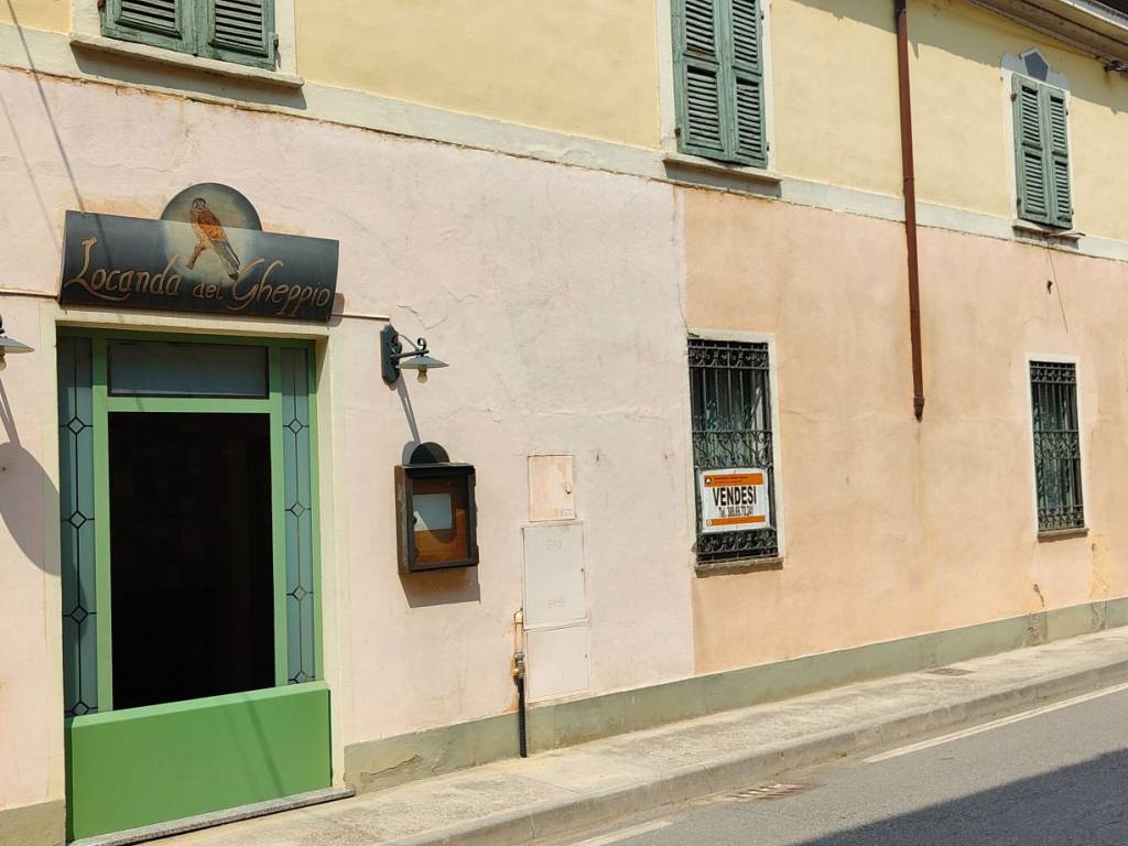 intera palazzina in vendita a Scandolara Ripa d'Oglio