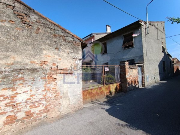 casa indipendente in vendita a Scandolara Ripa d'Oglio