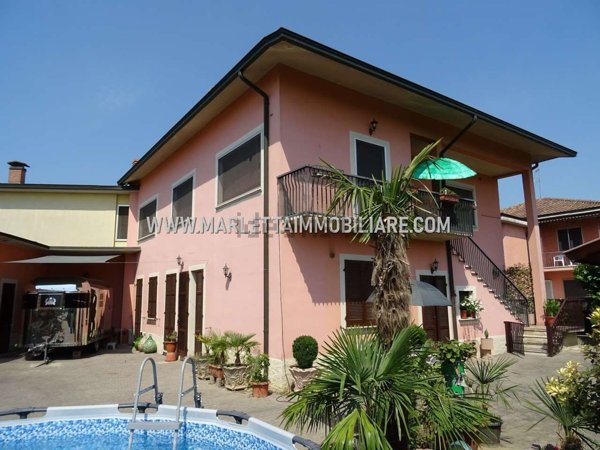 casa indipendente in vendita a Sergnano