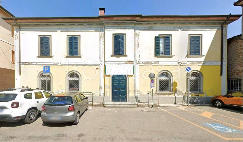 negozio in vendita a Sergnano