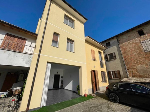 casa indipendente in vendita a Sergnano