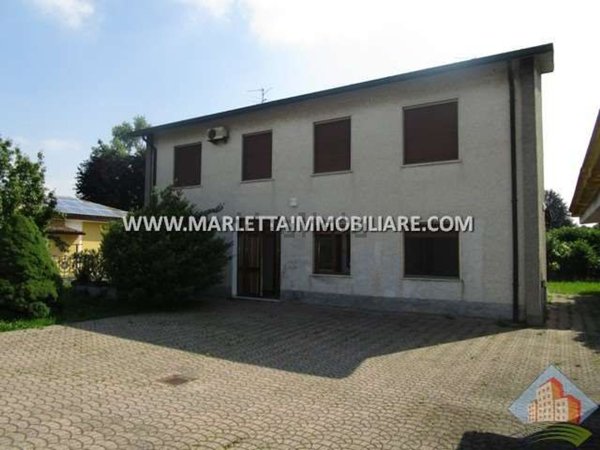 casa indipendente in vendita a Sergnano