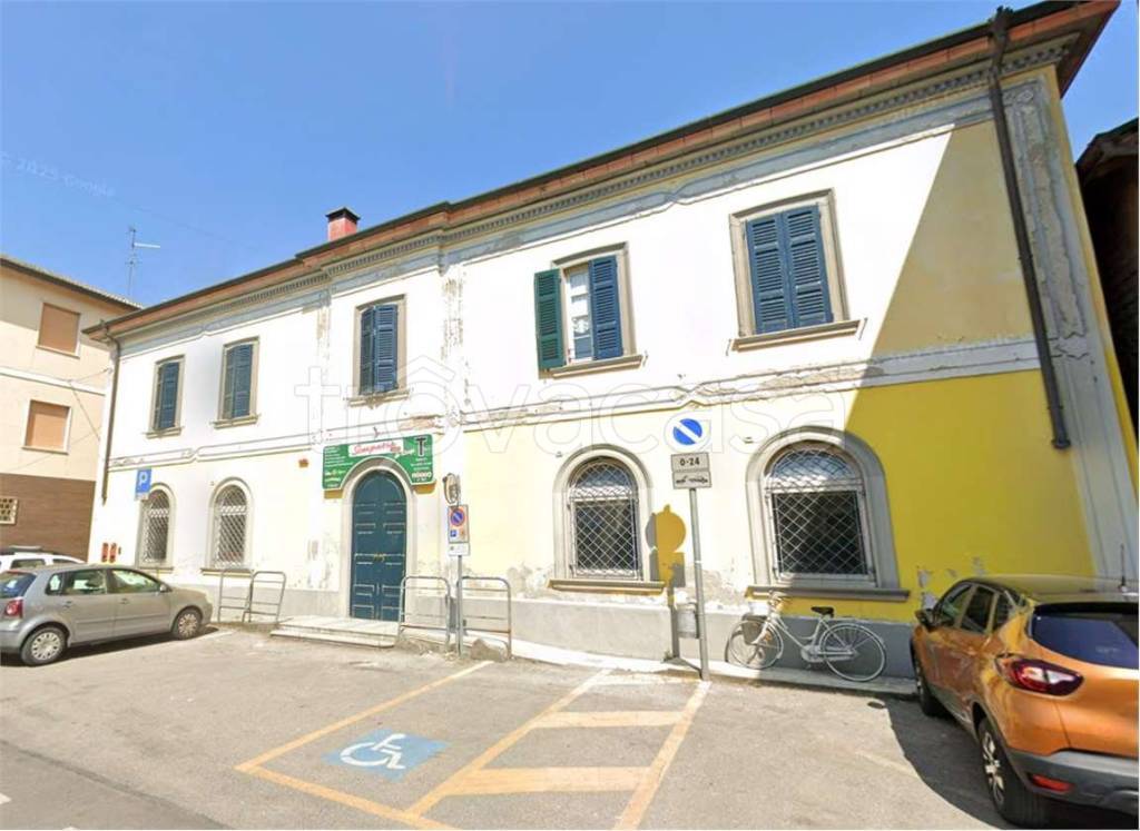 negozio in vendita a Sergnano