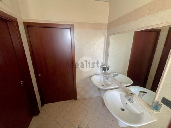 negozio in vendita a Sergnano