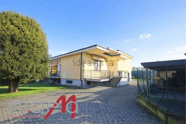 casa indipendente in vendita a Sergnano