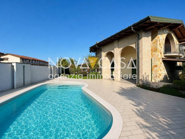 casa indipendente in vendita a Sergnano