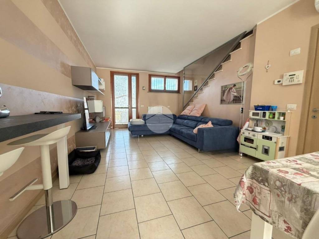 casa indipendente in vendita a Sergnano