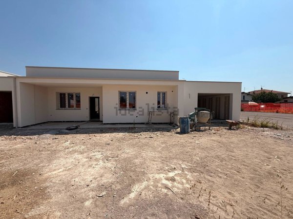casa indipendente in vendita a Sergnano