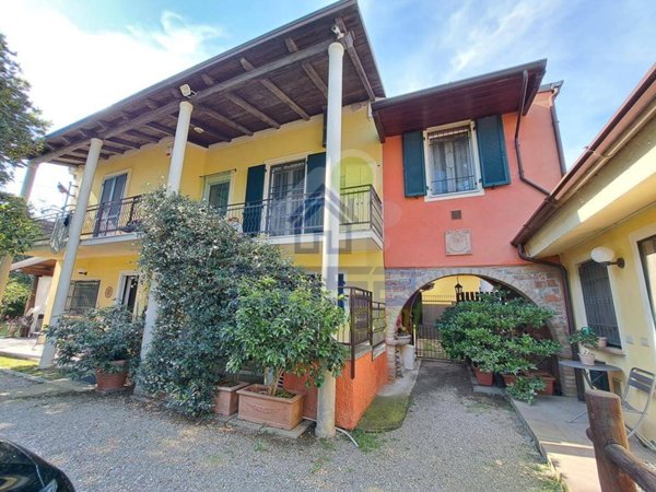 casa indipendente in vendita a Sesto ed Uniti in zona Sesto Cremonese