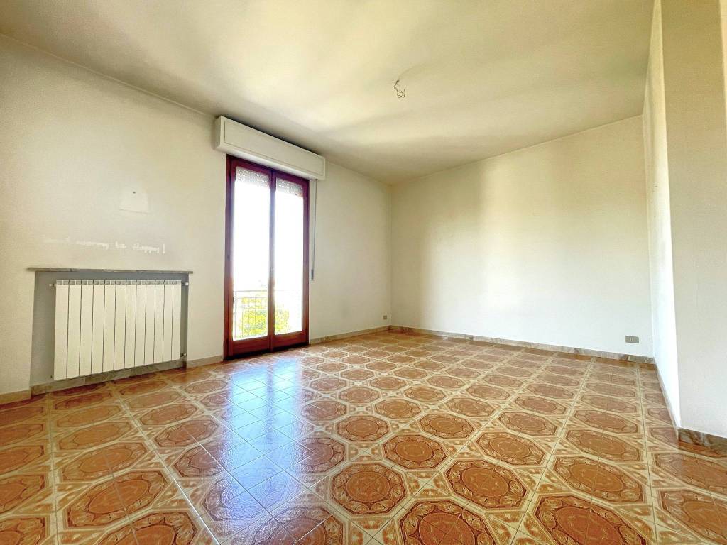 appartamento in vendita a Sesto ed Uniti