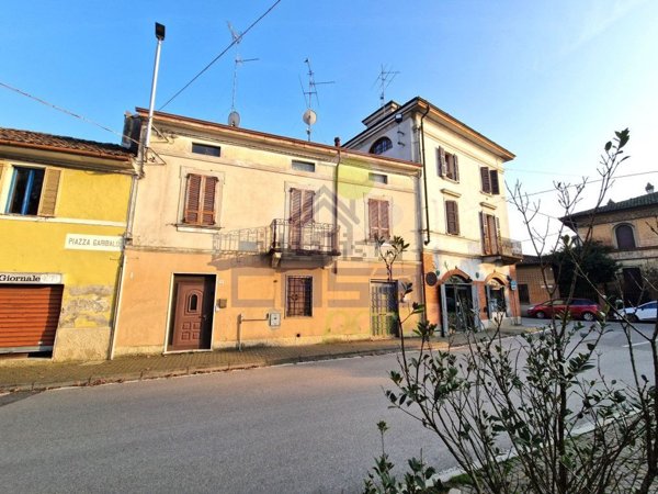 casa indipendente in vendita a Sesto ed Uniti