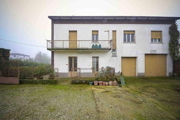 casa indipendente in vendita a Sesto ed Uniti in zona Casanova del Morbasco