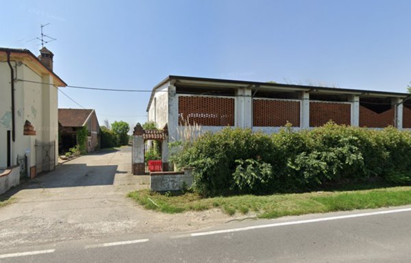 casa indipendente in vendita a Sesto ed Uniti