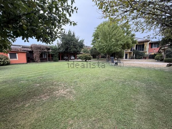 casa indipendente in vendita a Sesto ed Uniti