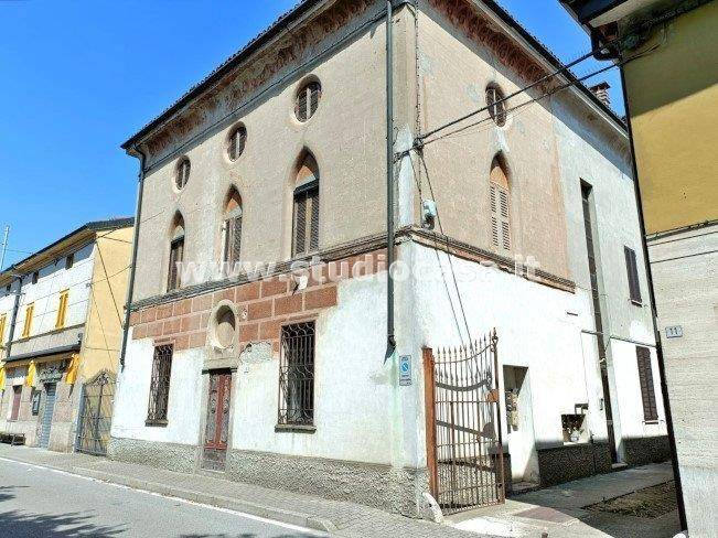 appartamento in vendita a Sesto ed Uniti in zona Sesto Cremonese