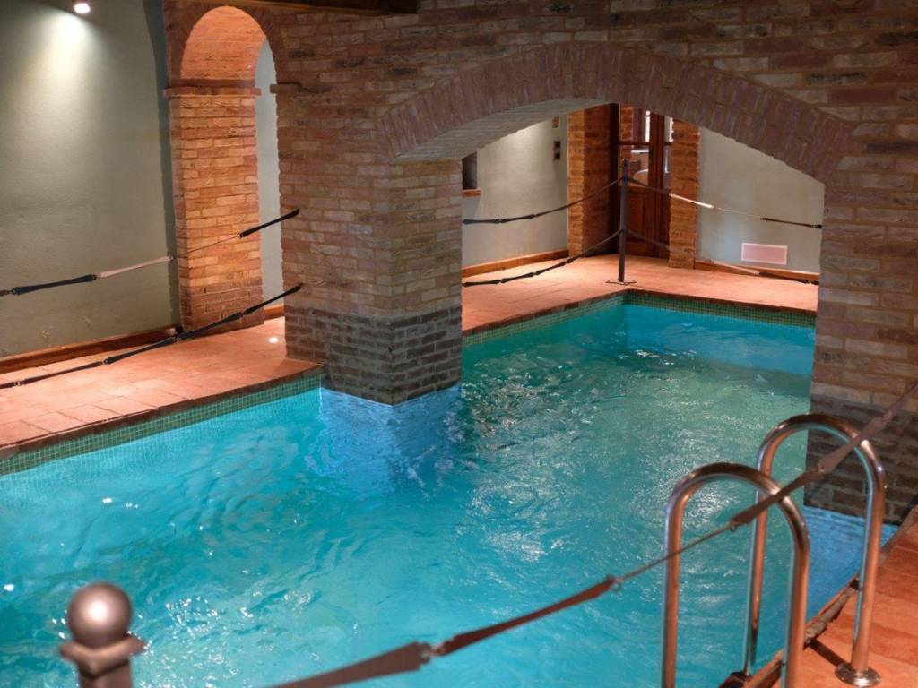 casa indipendente in vendita a Sesto ed Uniti in zona Cortetano